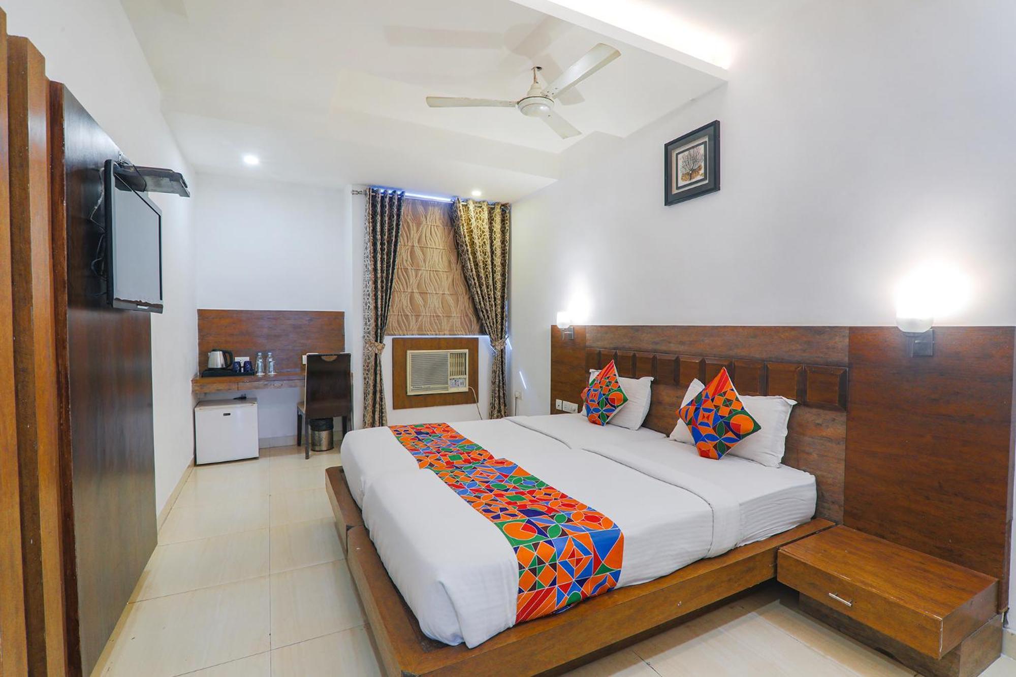 Fabhotel Prime The Continental Lucknow Exterior photo